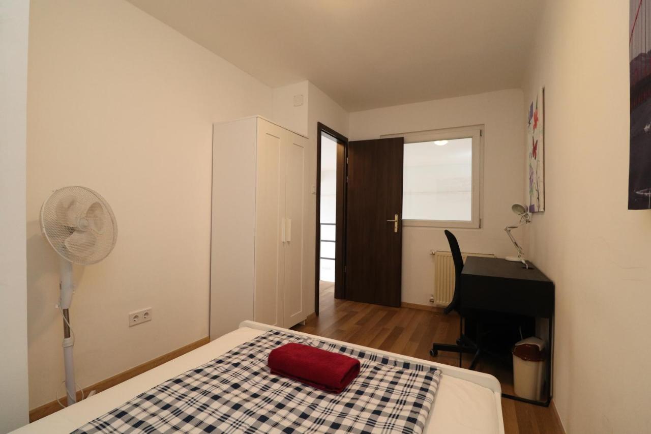 New Guest House A In Kiraly Street 106 Budapest Bagian luar foto