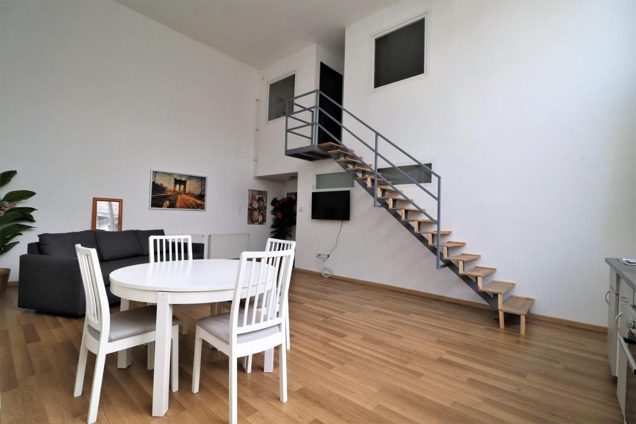 New Guest House A In Kiraly Street 106 Budapest Bagian luar foto