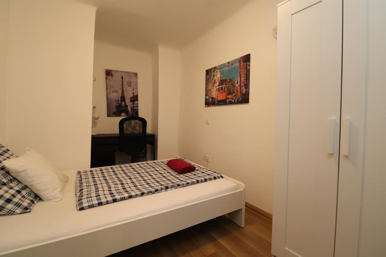 New Guest House A In Kiraly Street 106 Budapest Bagian luar foto